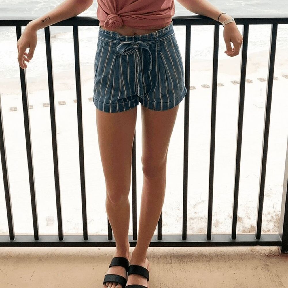 American‎ Eagle Outfitters Striped Cotton Paperbag Shorts Blue White 8